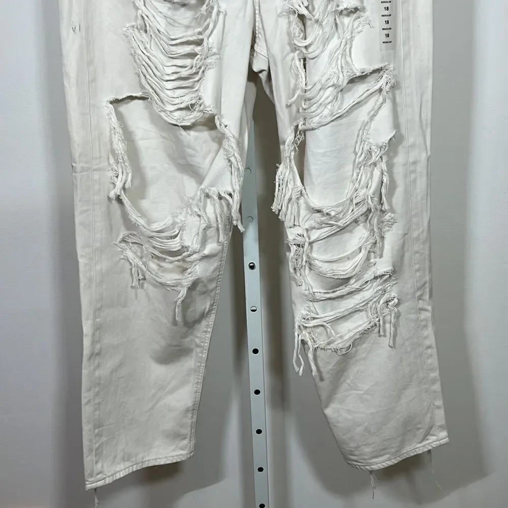 AMERICAN EAGLE Women’s 90s Boyfriend High Rise Distressed Jeans White Size 18